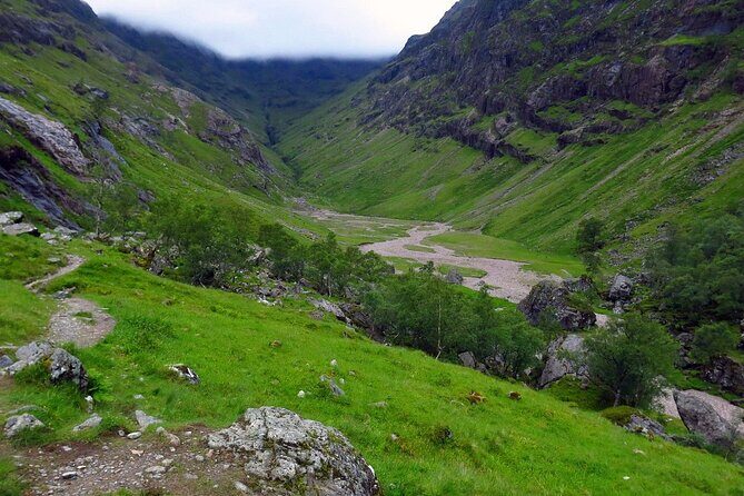 Loch Ness , Heilan Coos ,Great Glen , Fort William and Glencoe - Fort Augustus: A Quick Pause at Loch Ness’s Southern End