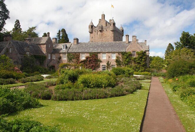 Private Outlander & Cawdor Castle Tour - Key highlights worth planning around